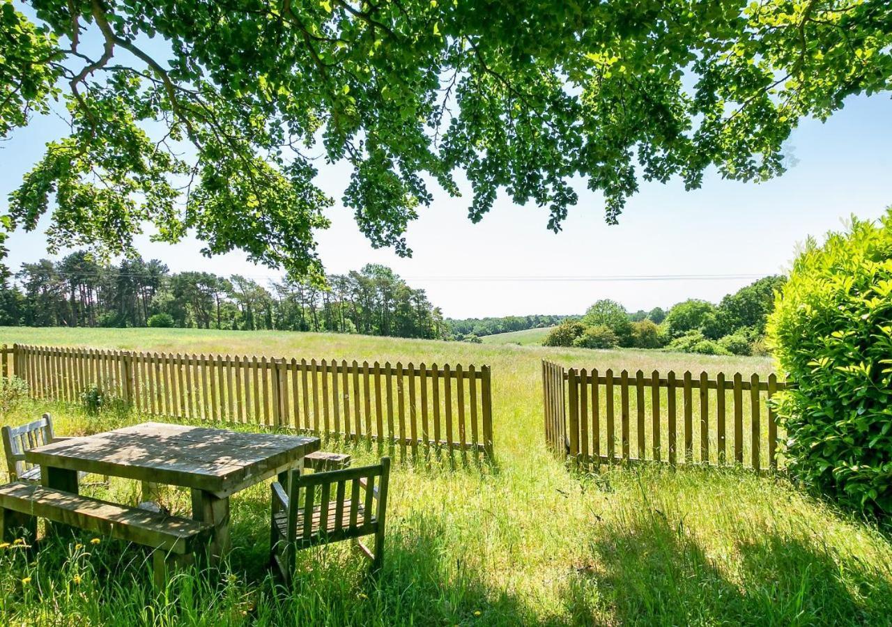 Farm - Stunning 3 Bed With Large Garden! Holiday home