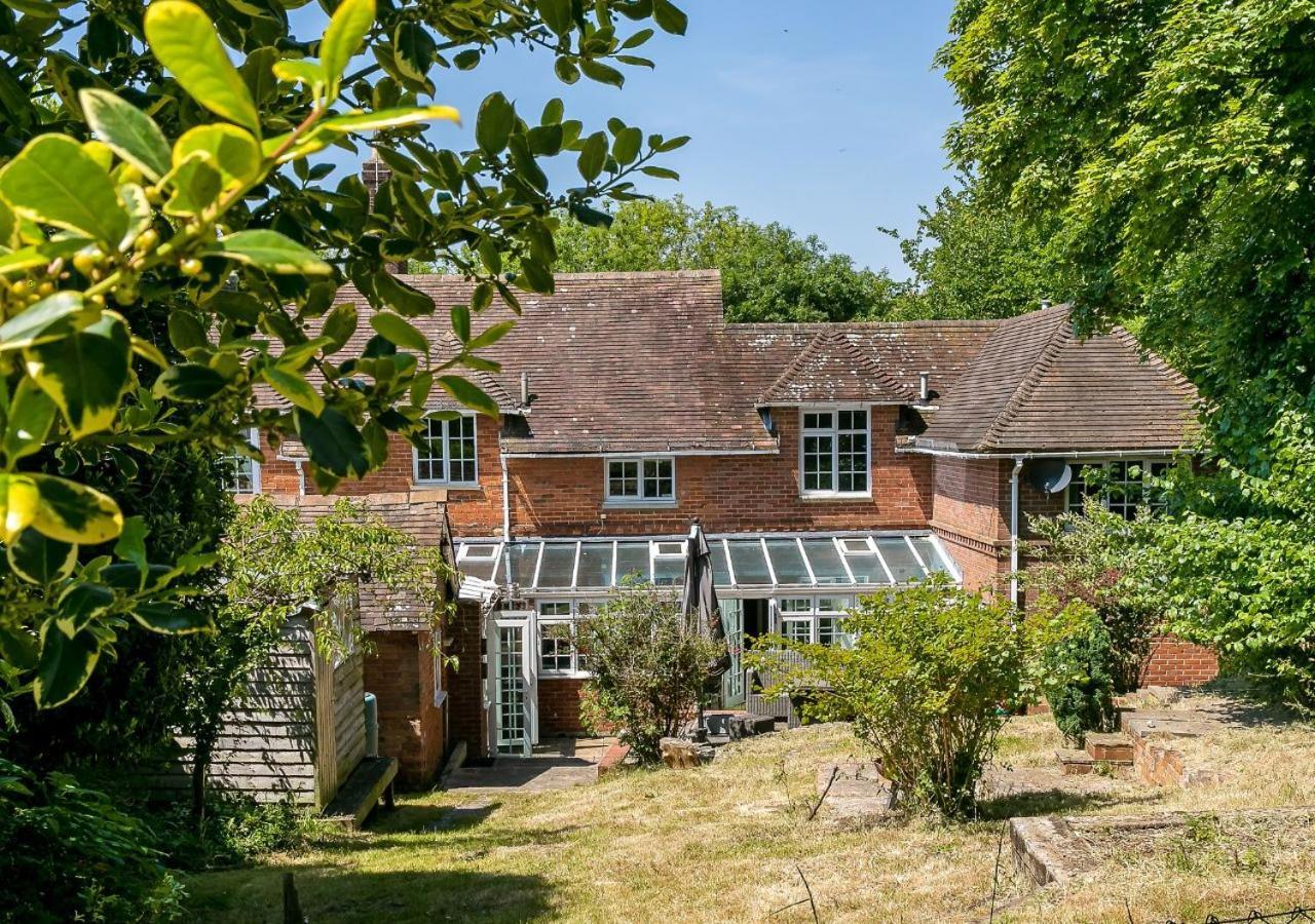 Farm - Stunning 3 Bed With Large Garden! Holiday home